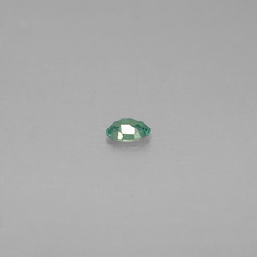 Alessandrite Verde / Rosso naturale da 0.06 ct, Taglio ovale, VS