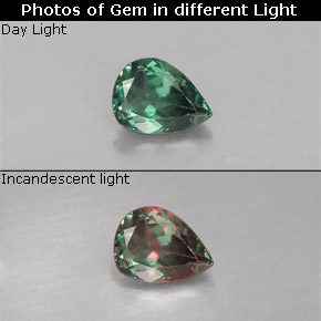 Alessandrite Verde / Rosso naturale da 0.27 ct, Forma a pera, VS-SI