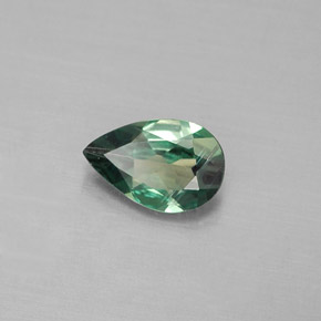 Alessandrite Verde / Rosso naturale da 0.50 ct, Forma a pera, VS