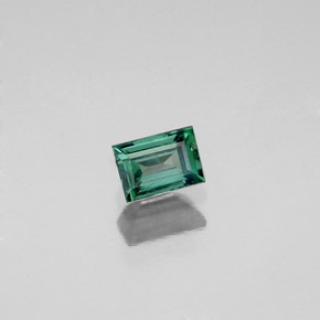 Alessandrite Verde / Rosso naturale da 0.28 ct, Taglio a baguette, VS