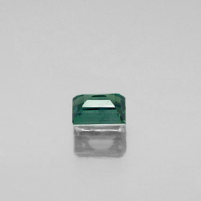 Alessandrite Verde / Rosso naturale da 0.28 ct, Taglio a baguette, VS