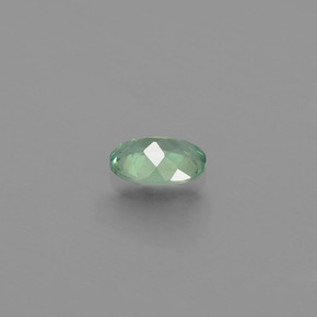 Alessandrite Verde / Rosso naturale da 0.53 ct, Taglio ovale, VS