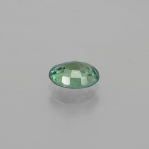 Alessandrite Verde / Rosso naturale da 0.91 ct, Taglio ovale, VS