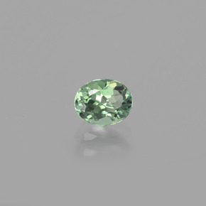 Alessandrite Verde / Rosso naturale da 0.48 ct, Taglio ovale, VVS-VS