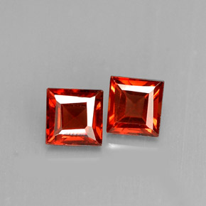 Granato almandino naturale rosso da  ct, quadrato, VVS-VS