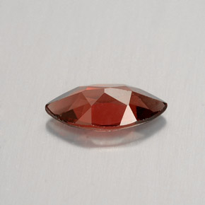 Granato Almandino Rosso arancione naturale da 1.26 ct, Taglio marquise, VVS-VS