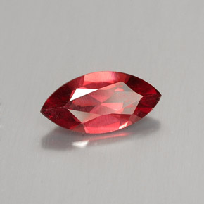 Granato Almandino Rosso naturale da 1.16 ct, Taglio marquise, VS