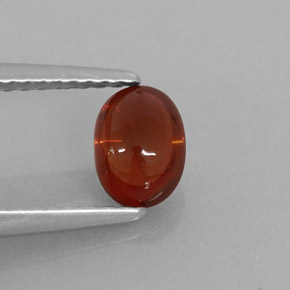 Granato almandino naturale rosso da 1,02 ct, taglio ovale, traslucido
