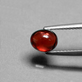 Granato Almandino Rosso arancione naturale da 1.51 ct, Taglio ovale, Traslucido