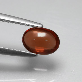 Granato almandino naturale rosso da 1,02 ct, taglio ovale, traslucido