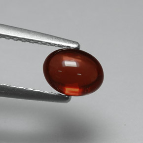 Granato almandino naturale rosso da 1,10 ct, taglio ovale, traslucido