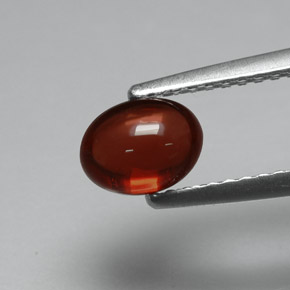 Granato almandino naturale rosso da 1,10 ct, taglio ovale, traslucido