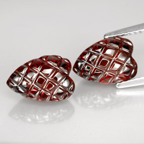 Gemme di Granato Almandino Rosso scuro naturale da  ct, A forma di cuore, Traslucido