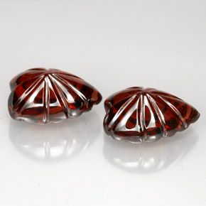 Gemme di Granato Almandino Rosso scuro naturale da  ct, A forma di cuore, Traslucido