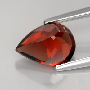 Granato Almandino Rosso scuro naturale da 2.00 ct, Forma a pera, VVS-VS