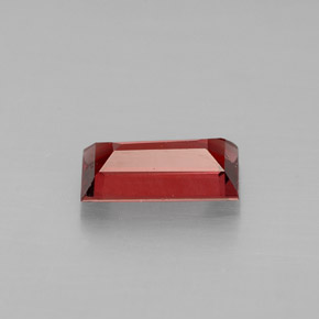 Granato Almandino Rosso naturale da 0.94 ct, Taglio a baguette, VVS-VS