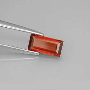 Granato Almandino Rosso naturale da 0.93 ct, Taglio a baguette, VS