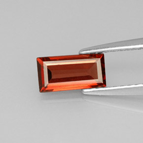 Granato Almandino Rosso naturale da 0.98 ct, Taglio a baguette, VVS-VS
