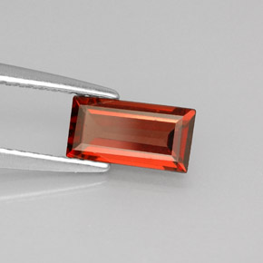 Granato Almandino Rosso naturale da 0.98 ct, Taglio a baguette, VVS-VS