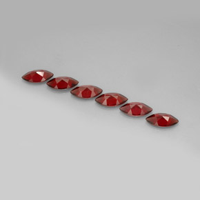 Gemme di Granato Almandino Rosso naturale da  ct, Taglio marquise, VVS-VS