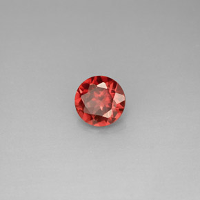 Granato Almandino Rosso naturale da 0.97 ct, Taglio rotondo, VS