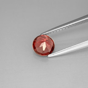 Granato Almandino Rosso naturale da 0.97 ct, Taglio rotondo, VS