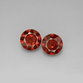 Granato almandino naturale rosso da  ct, taglio rotondo, VS