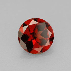 Granato Almandino Rosso naturale da 1.33 ct, Taglio rotondo, VVS-VS