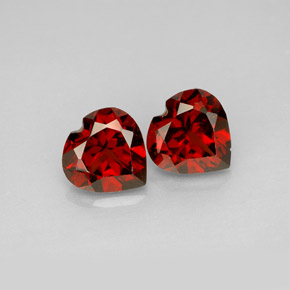 Granato almandino naturale rosso da  ct, a forma di cuore, VVS-VS