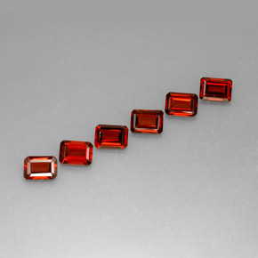 Gemme di Granato Almandino Rosso naturale da  ct, Taglio smeraldo, VVS-VS