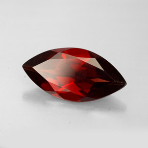 Granato Almandino Rosso scuro naturale da 2.68 ct, Taglio marquise, VS