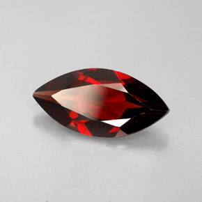 Granato Almandino Rosso scuro naturale da 2.78 ct, Taglio marquise, VS