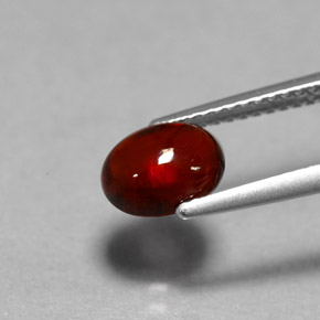 Granato almandino rosso naturale da 1,62 ct, trasparente, trasparente/traslucido