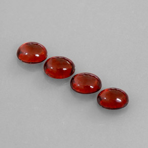 Granato almandino naturale rosso da  ct, trasparente, trasparente/traslucido