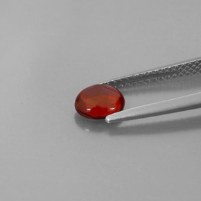 Granato almandino naturale rosso da 0,90 ct, trasparente, trasparente/traslucido