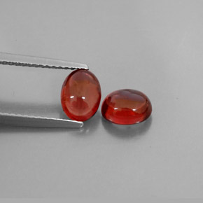 Granato almandino naturale rosso da  ct, trasparente, trasparente/traslucido