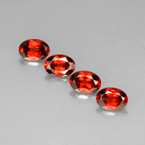 Granato almandino naturale rosso da  ct, taglio ovale, VS