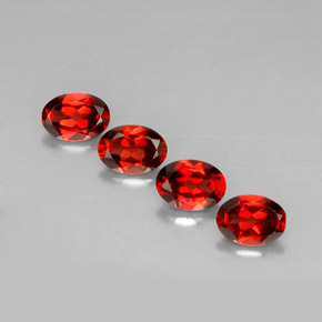 Granato almandino naturale rosso da  ct, taglio ovale, VS