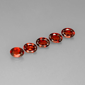 Granato almandino naturale rosso da  ct, taglio ovale, VS