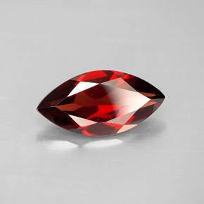 Granato Almandino Rosso scuro naturale da 2.94 ct, Taglio marquise, VVS-VS