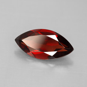 Granato Almandino Rosso scuro naturale da 3.06 ct, Taglio marquise, VS