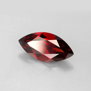 Granato Almandino Rosso scuro naturale da 3.04 ct, Taglio marquise, VS