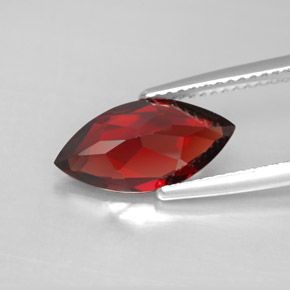 Granato Almandino Rosso scuro naturale da 3.16 ct, Taglio marquise, VVS-VS