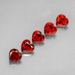 Gemme di Granato Almandino Rosso scuro naturale da  ct, A forma di cuore, VS