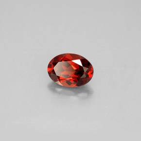 Granato Almandino Rosso scuro naturale da 1.06 ct, Taglio ovale, VVS