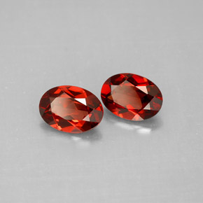 Granato almandino naturale rosso da  ct, taglio ovale, VVS-VS