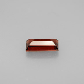 Granato Almandino Rosso scuro naturale da 1.07 ct, Taglio a baguette, VS