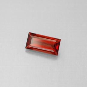 Granato Almandino Rosso scuro naturale da 1.08 ct, Taglio a baguette, VS-SI