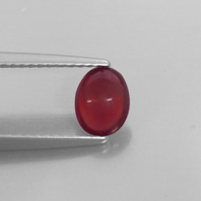 Granato almandino naturale rosso da 0,84 ct, trasparente, trasparente/traslucido