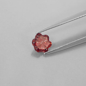 Granato Almandino Rosso scuro naturale da 0.61 ct, Trasparente, Trasparente/Traslucido